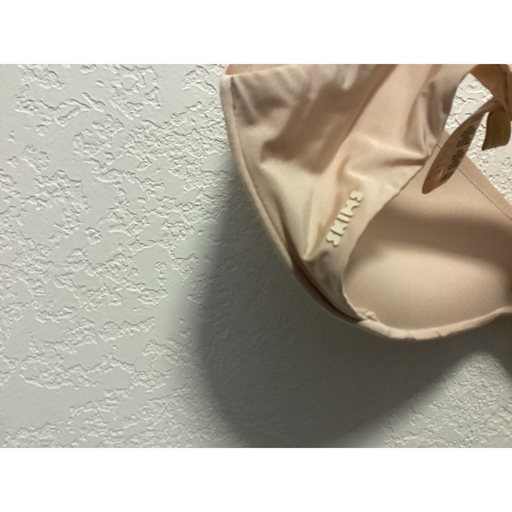 Skims Wireless Padded Bra Womens 34D Beige Seamless Adjustable Straps - Picture 12 of 15